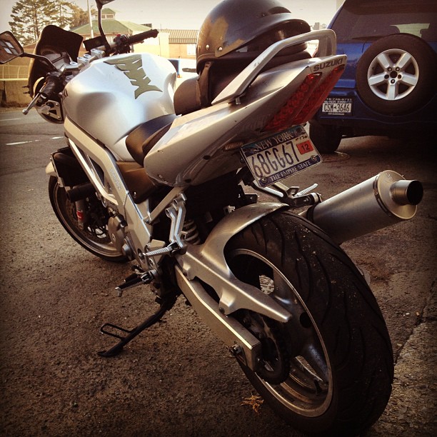 This image has an empty alt attribute; its file name is preview