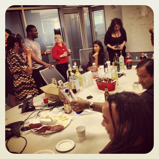 This image has an empty alt attribute; its file name is preview