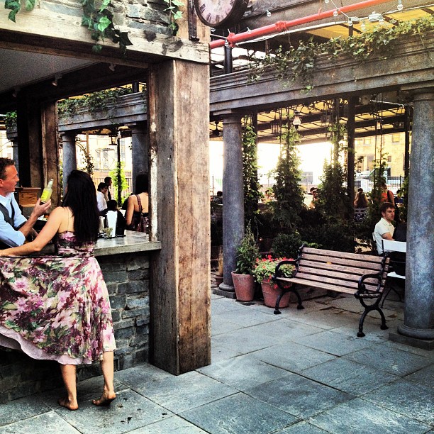 This image has an empty alt attribute; its file name is preview