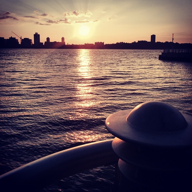 This image has an empty alt attribute; its file name is preview