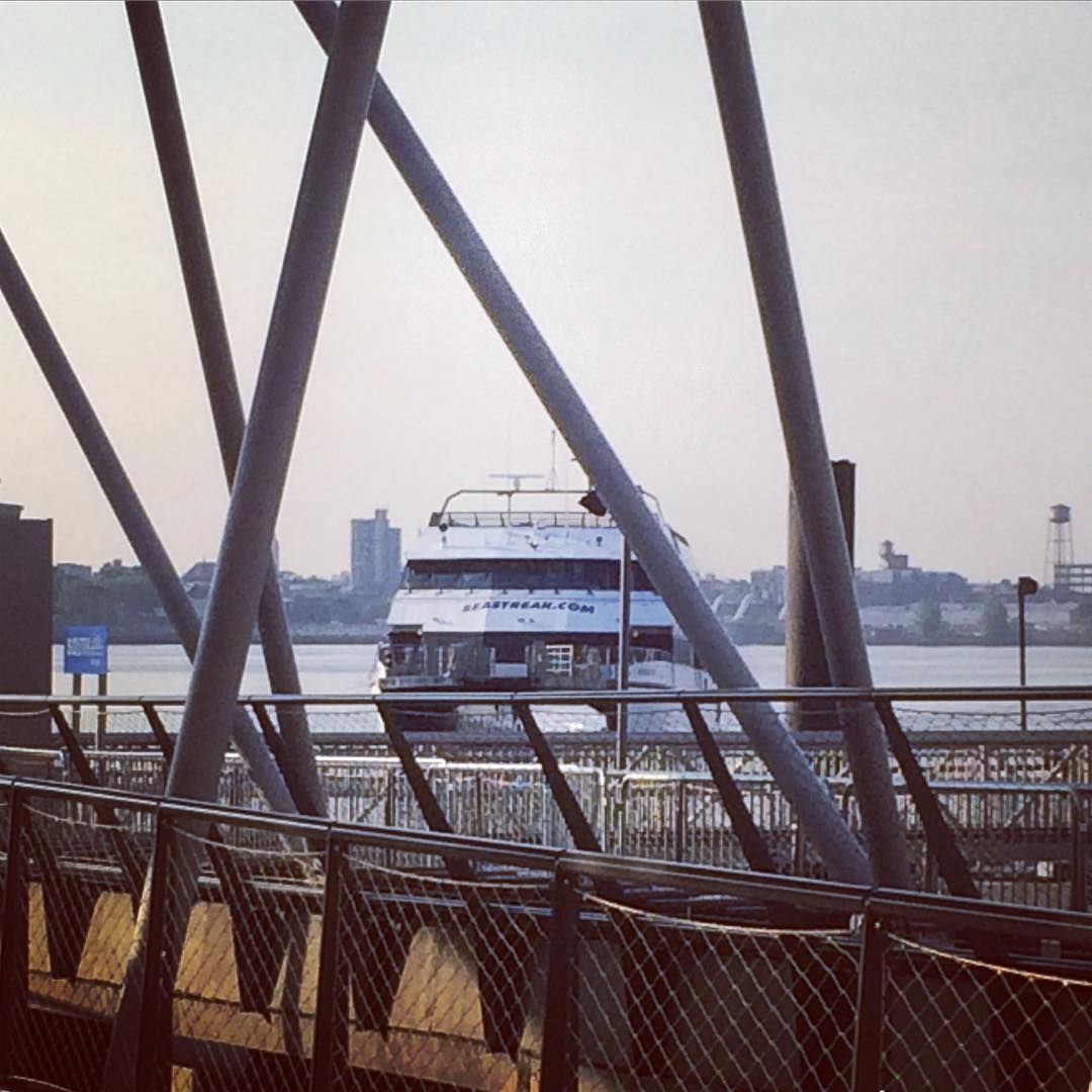 This image has an empty alt attribute; its file name is preview