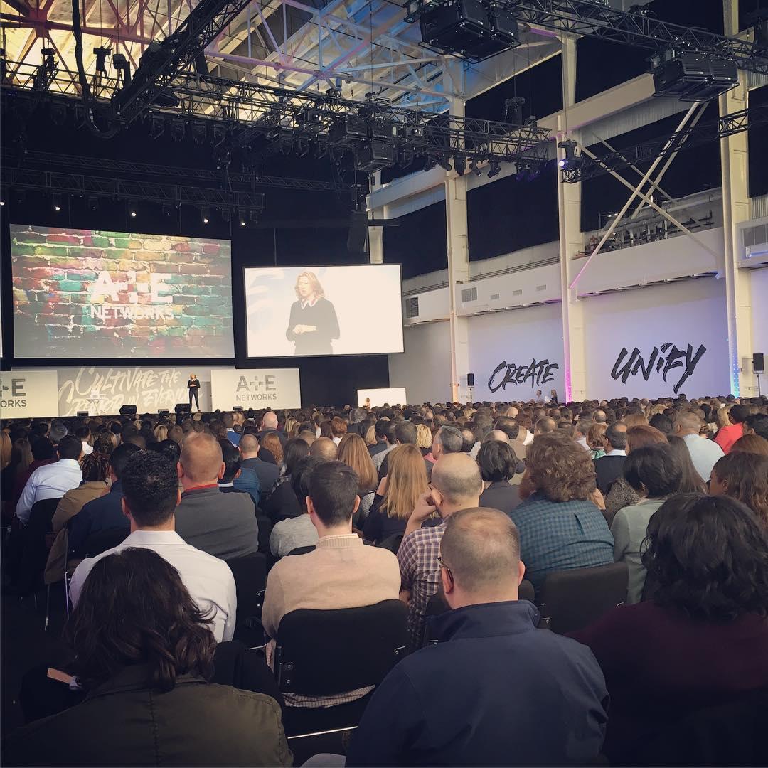 This image has an empty alt attribute; its file name is preview