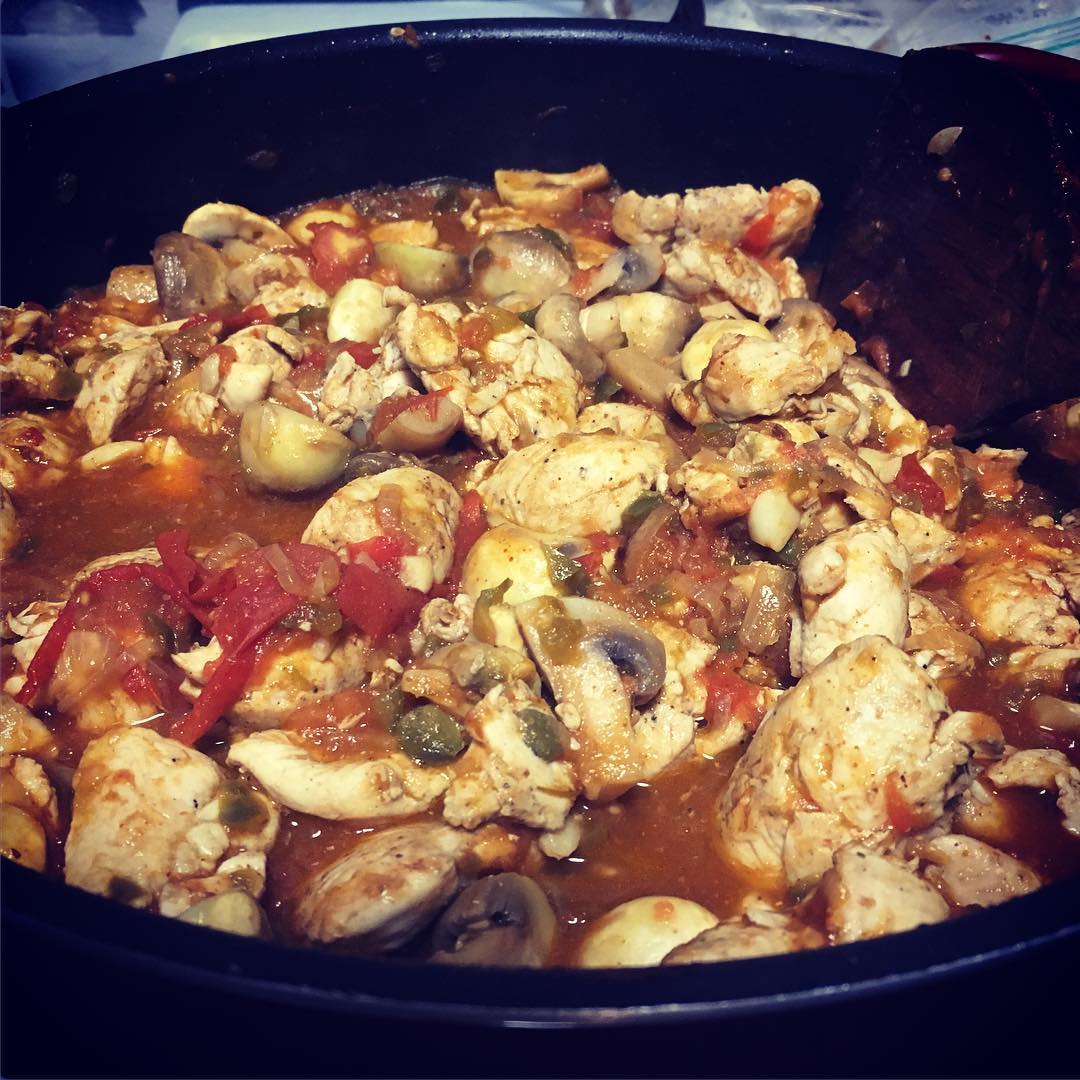 This image has an empty alt attribute; its file name is preview