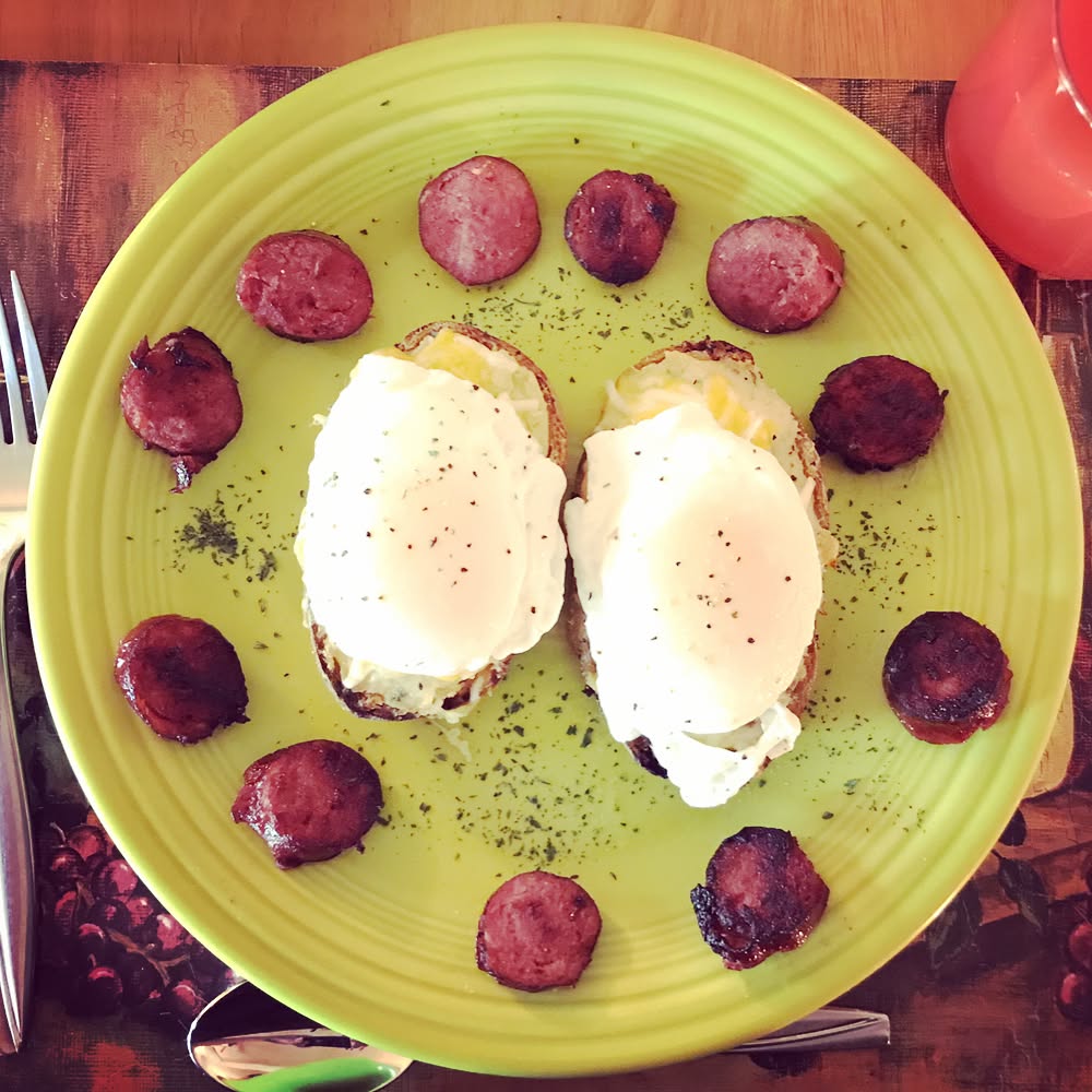 This image has an empty alt attribute; its file name is preview