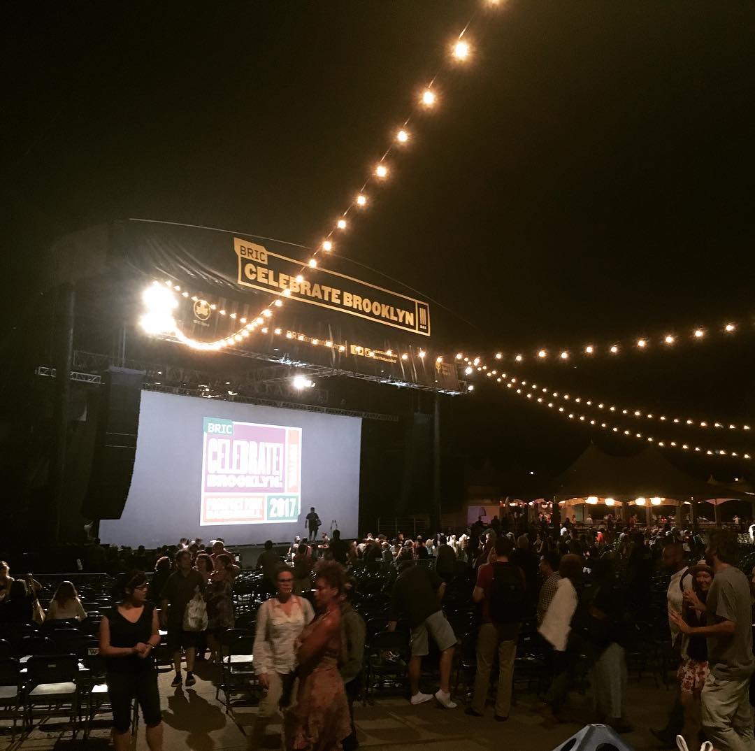 This image has an empty alt attribute; its file name is preview