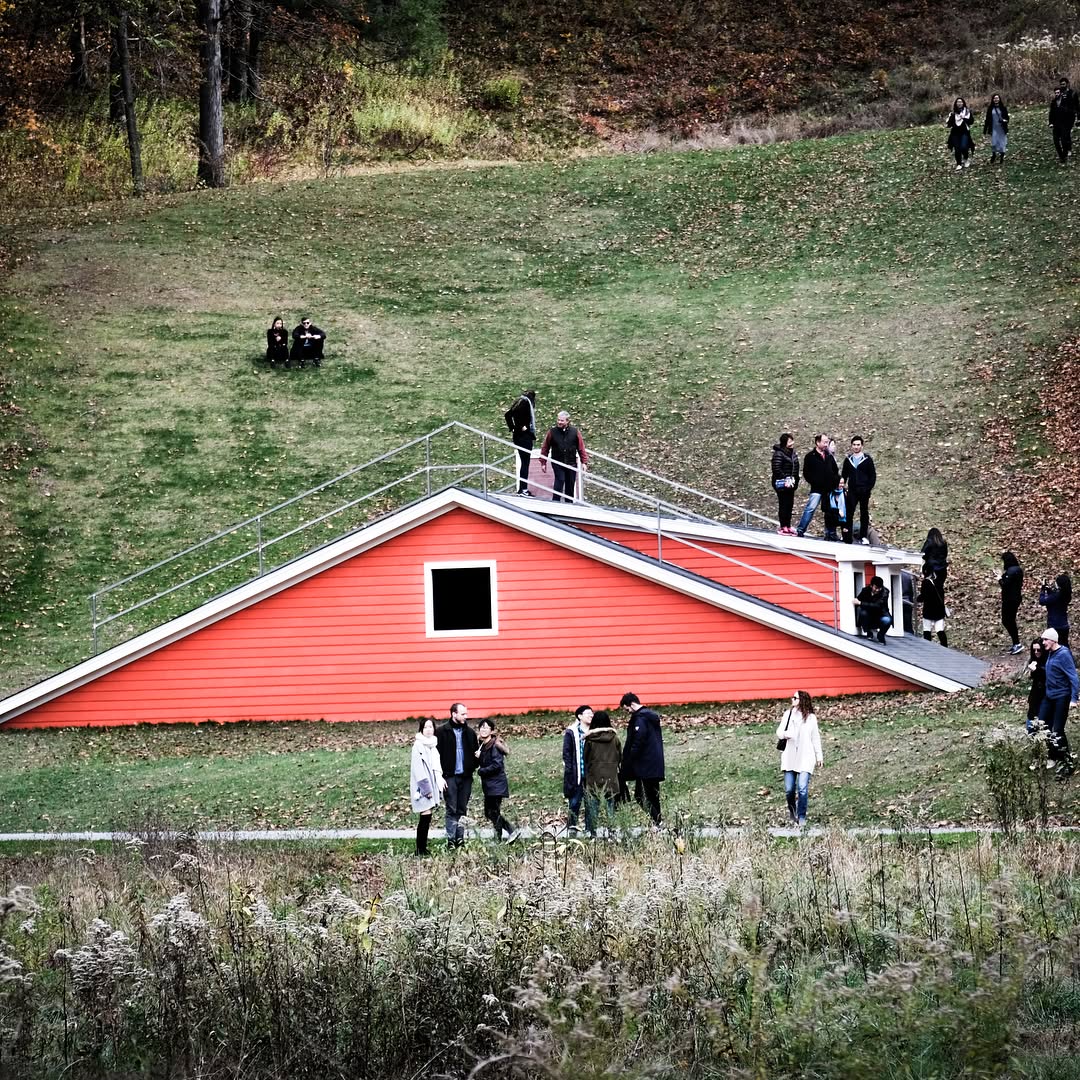 This image has an empty alt attribute; its file name is preview