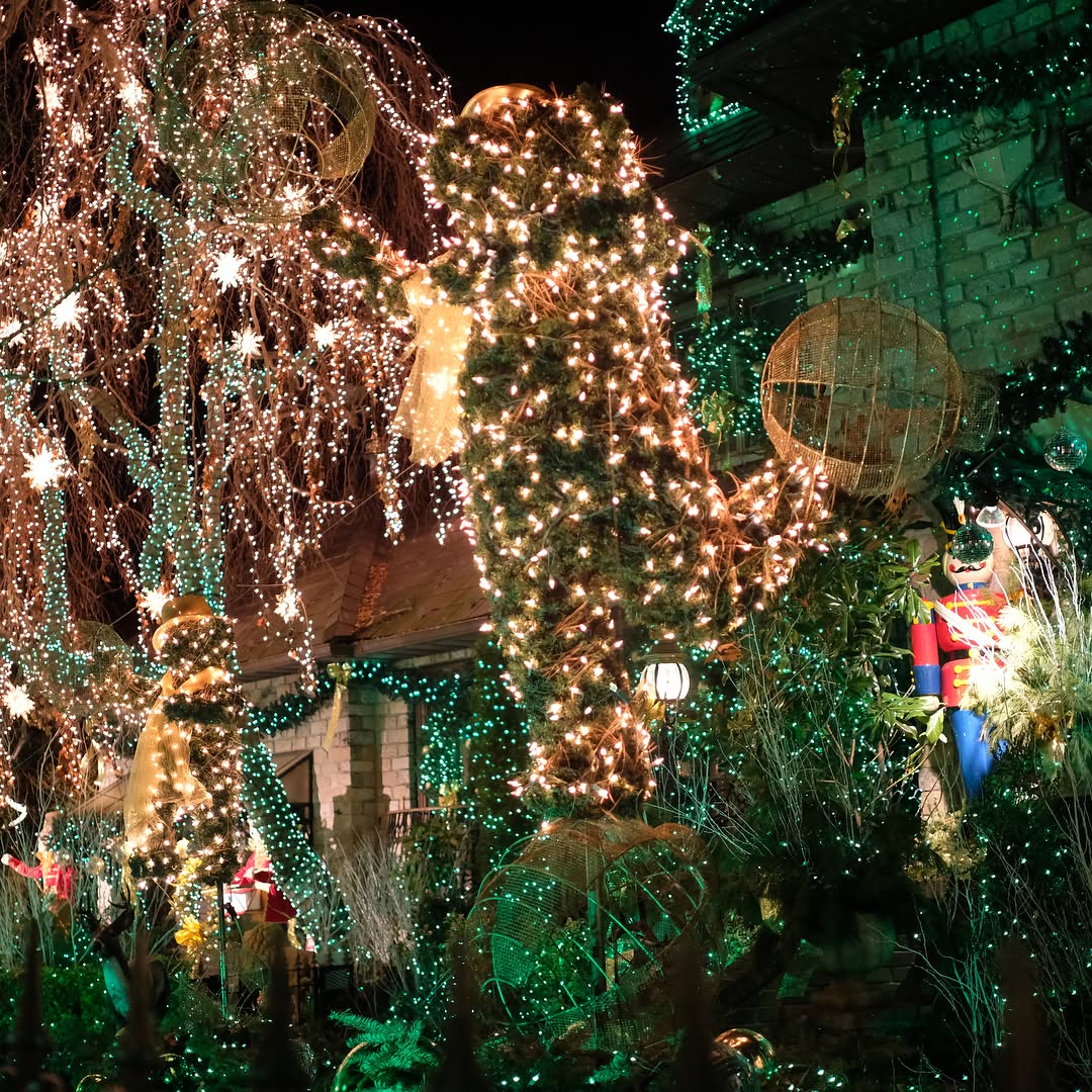 This image has an empty alt attribute; its file name is preview