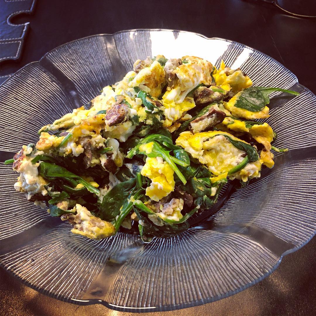 This image has an empty alt attribute; its file name is preview