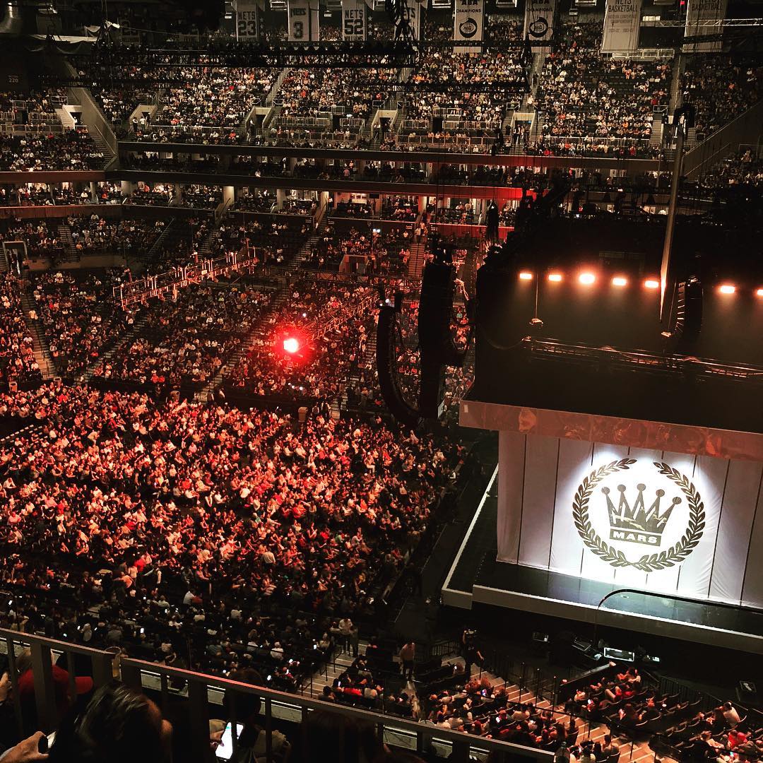 This image has an empty alt attribute; its file name is preview