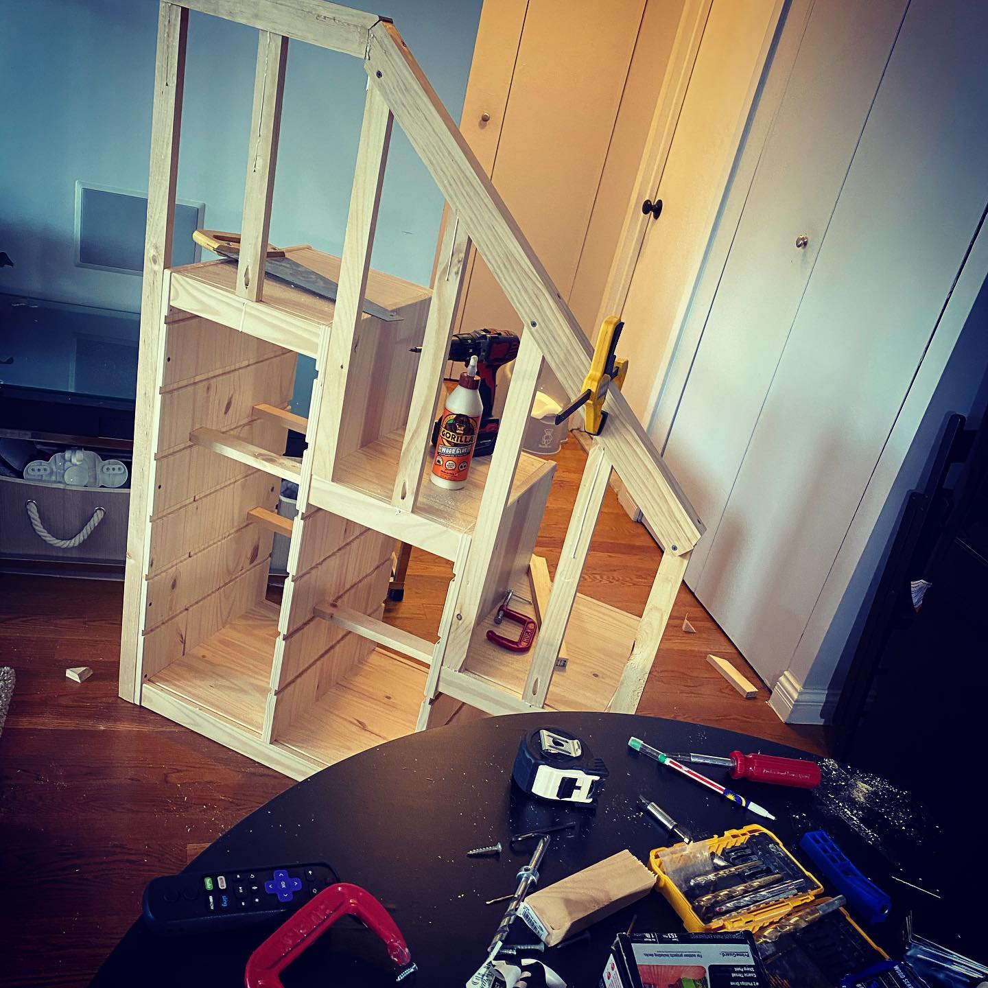 This image has an empty alt attribute; its file name is preview