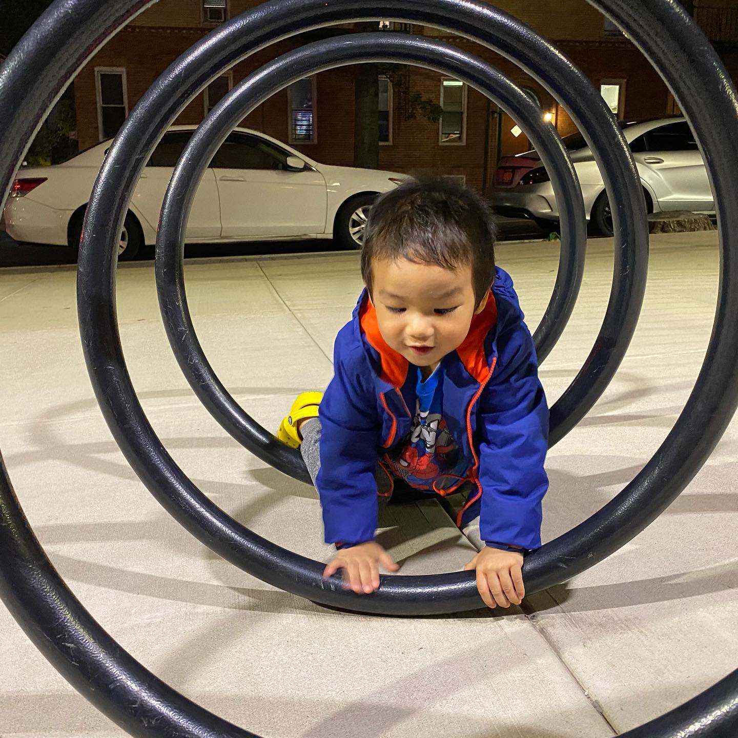 This image has an empty alt attribute; its file name is preview