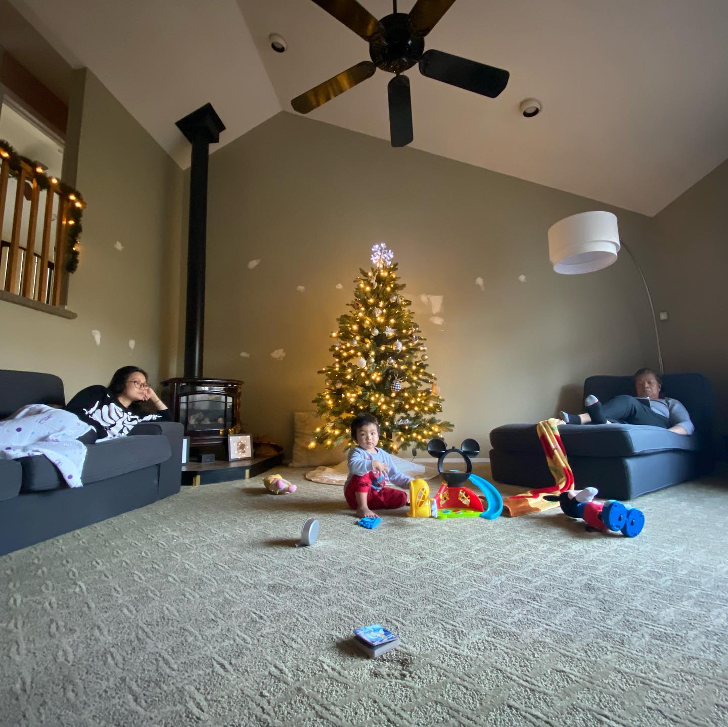 This image has an empty alt attribute; its file name is preview