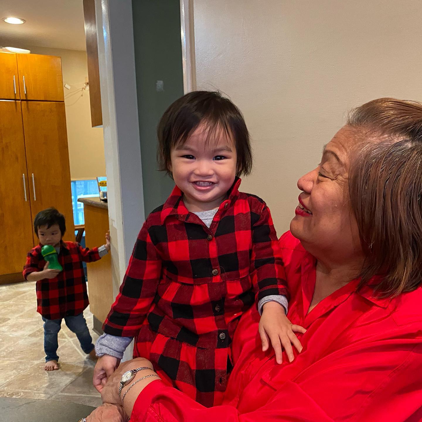 This image has an empty alt attribute; its file name is preview