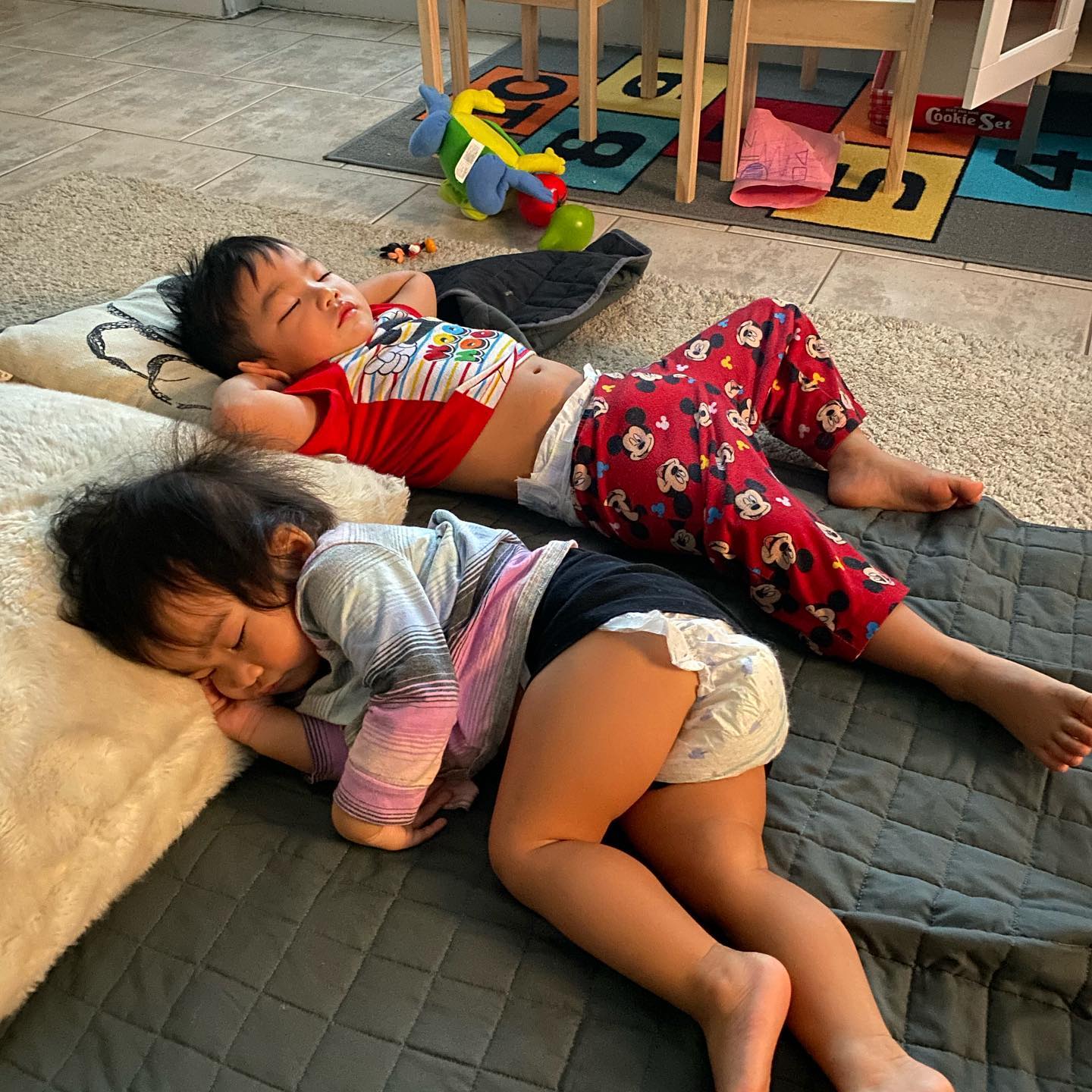 This image has an empty alt attribute; its file name is preview