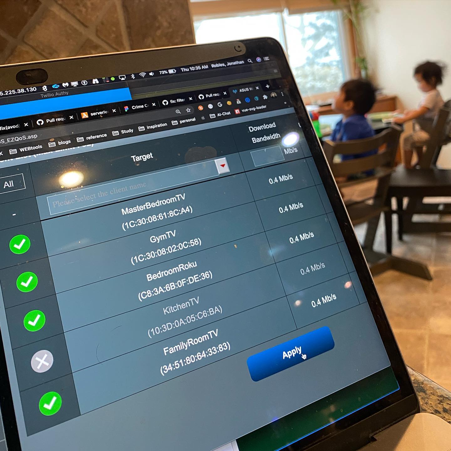 This image has an empty alt attribute; its file name is preview