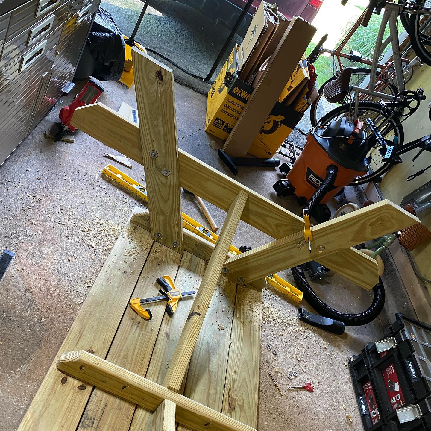 This image has an empty alt attribute; its file name is preview