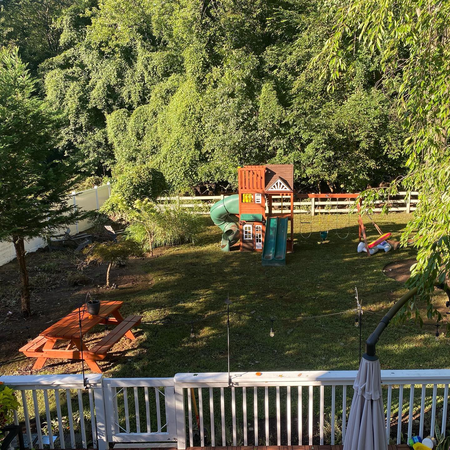 This image has an empty alt attribute; its file name is preview