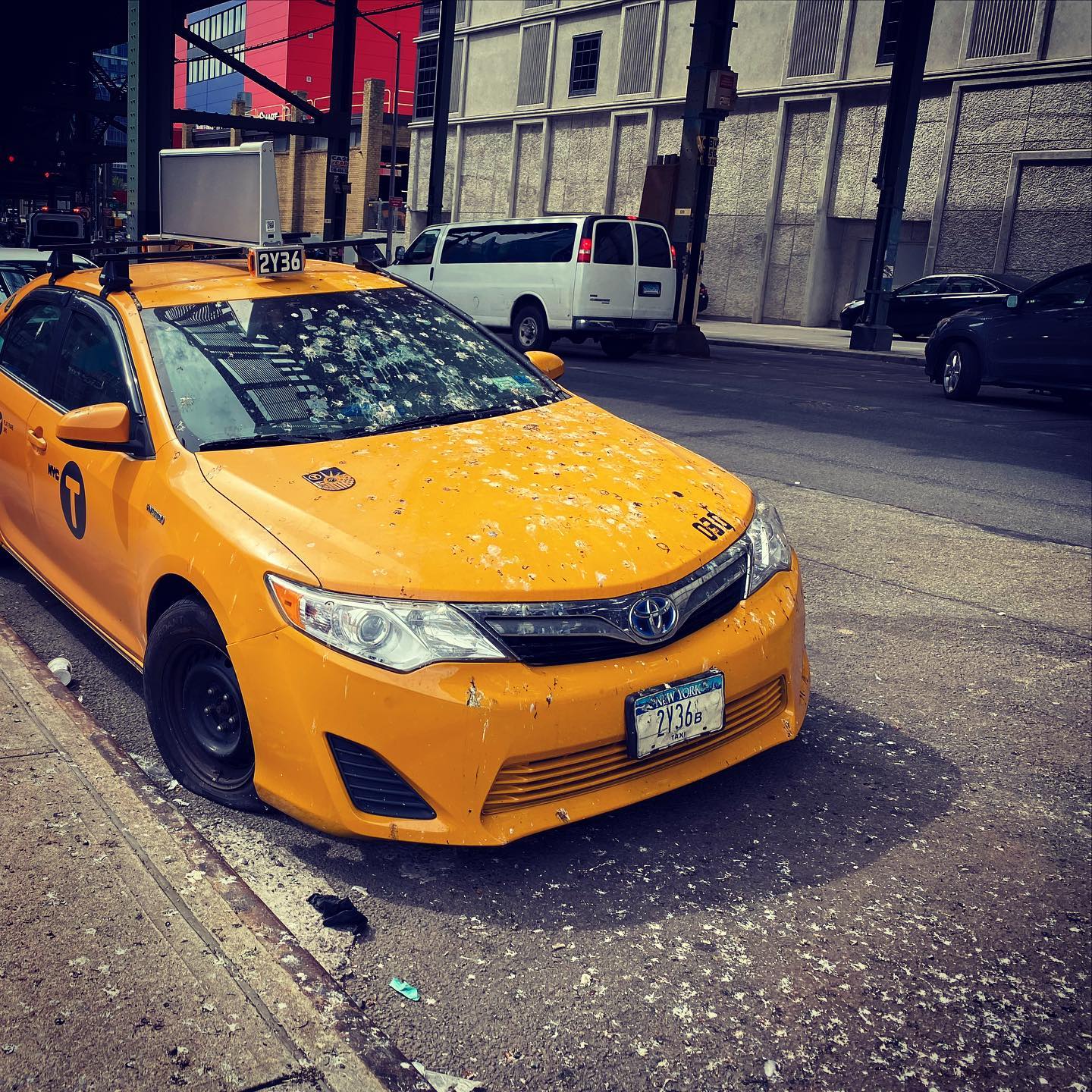 This image has an empty alt attribute; its file name is preview