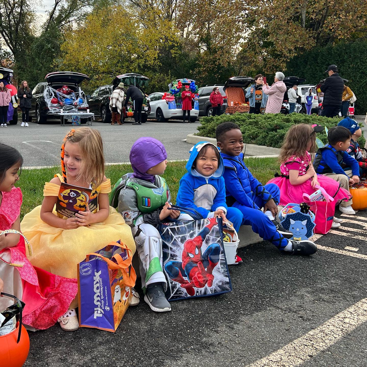 This image has an empty alt attribute; its file name is preview