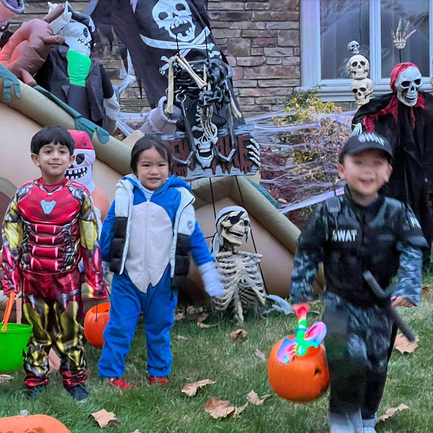 This image has an empty alt attribute; its file name is preview