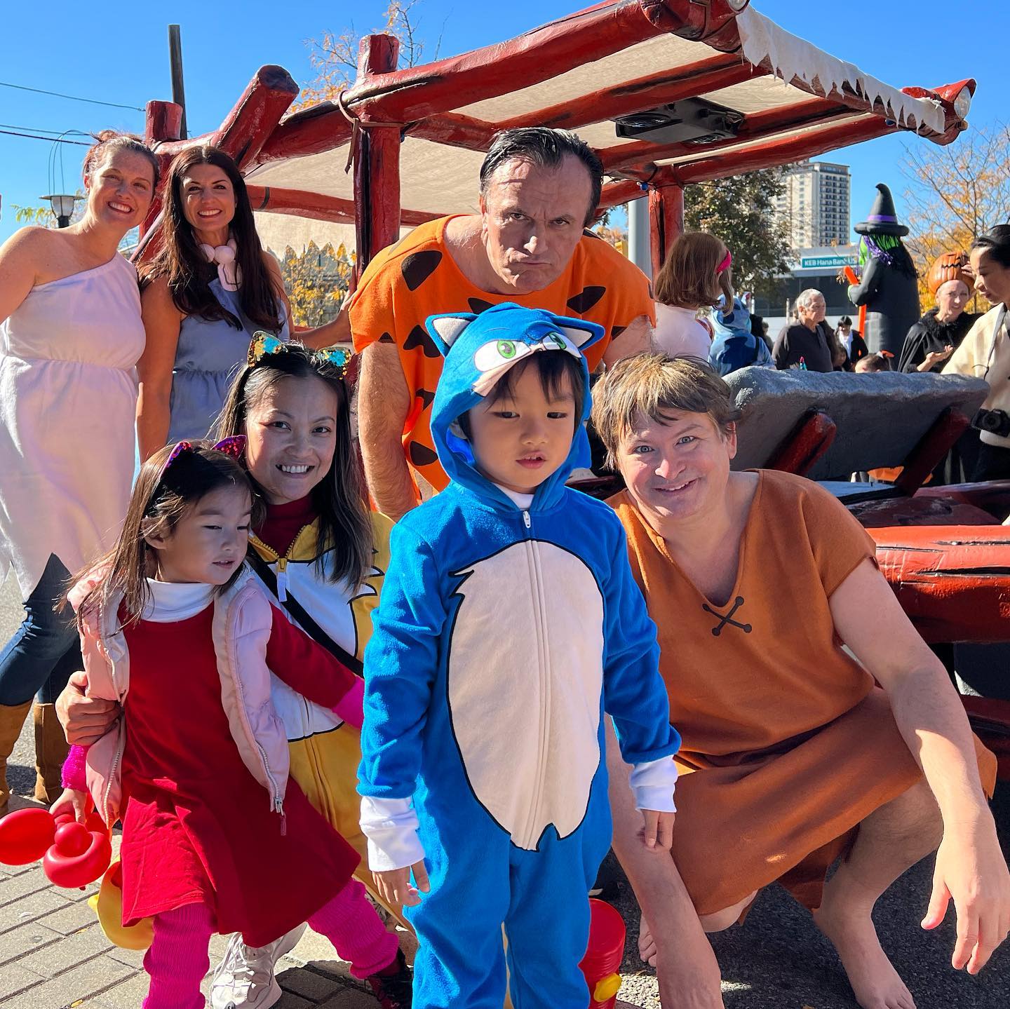 This image has an empty alt attribute; its file name is preview