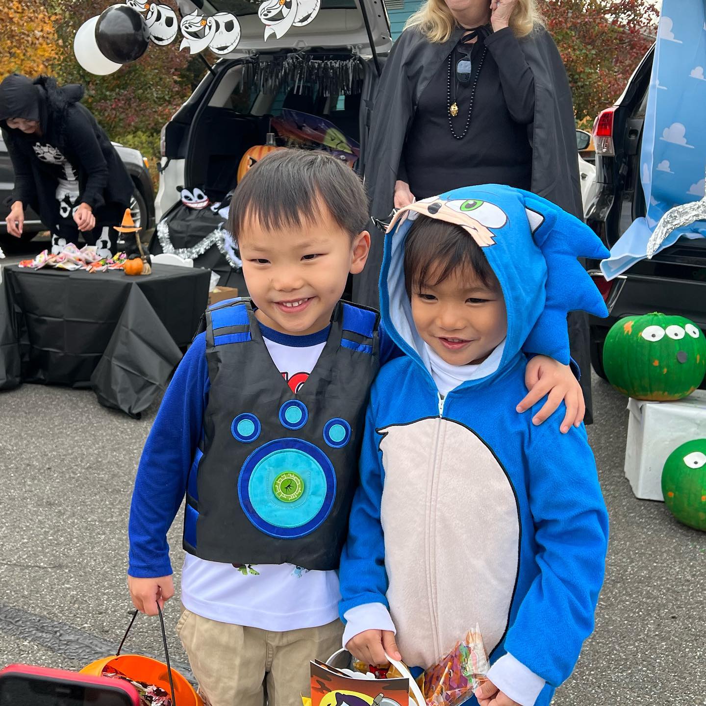 This image has an empty alt attribute; its file name is preview