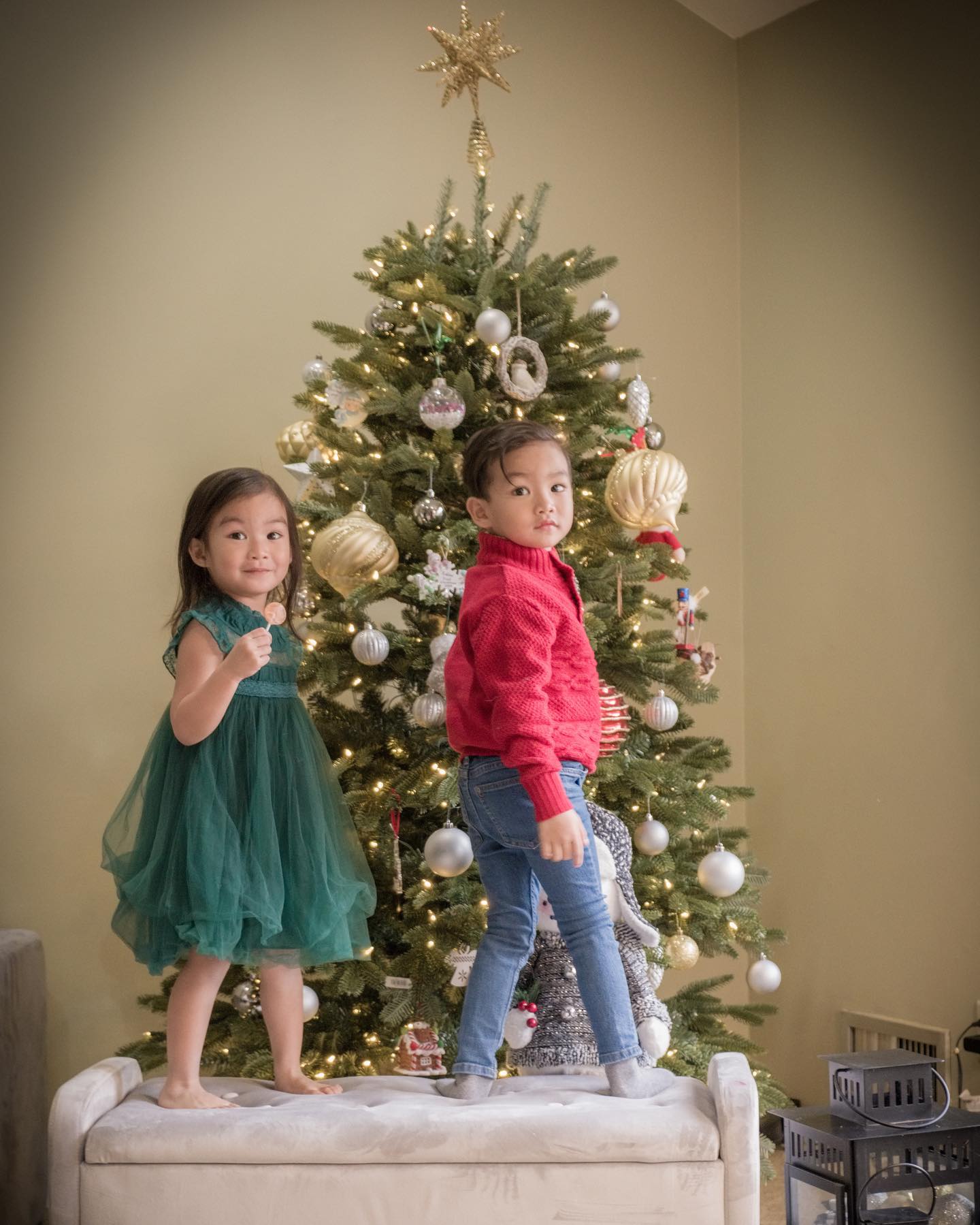 This image has an empty alt attribute; its file name is preview