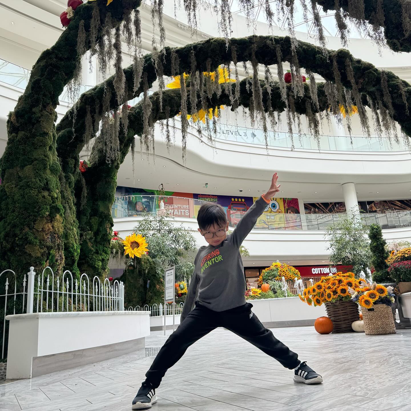 This image has an empty alt attribute; its file name is preview