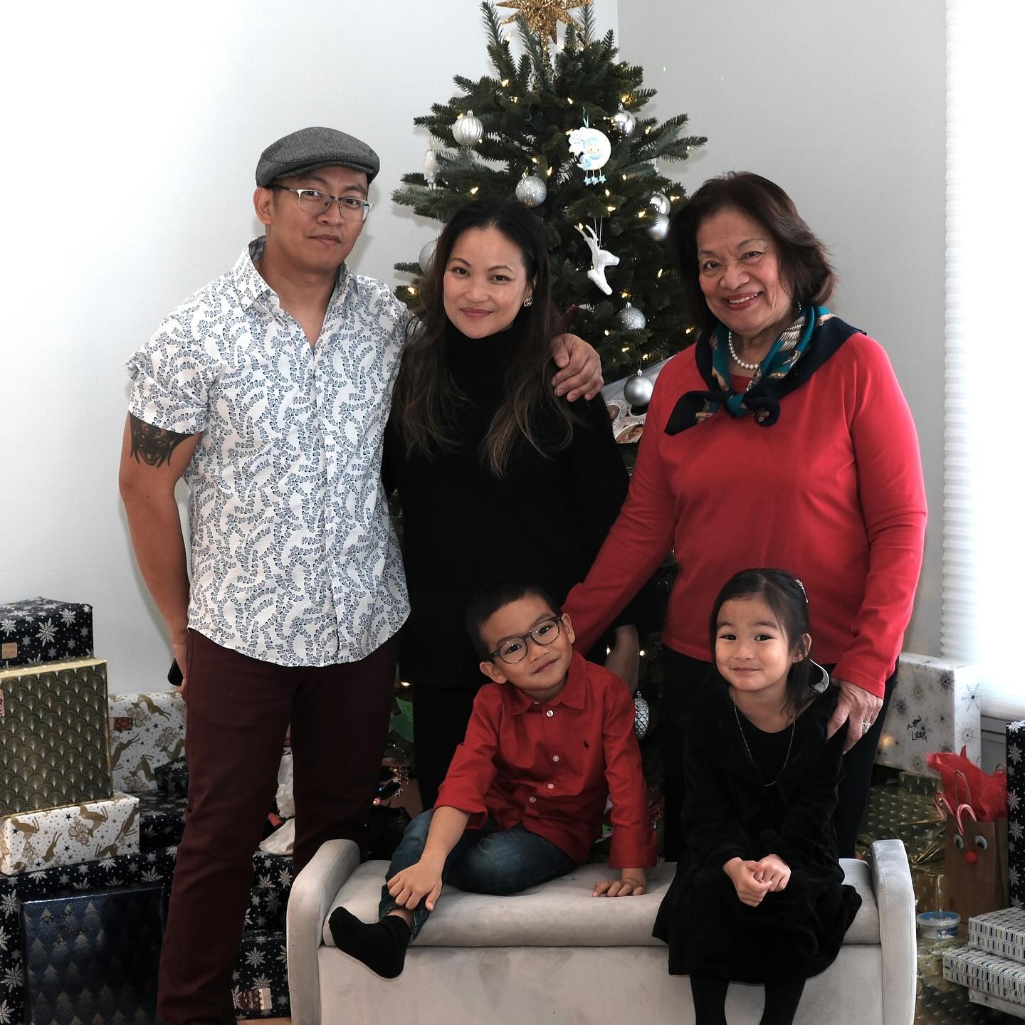 This image has an empty alt attribute; its file name is preview