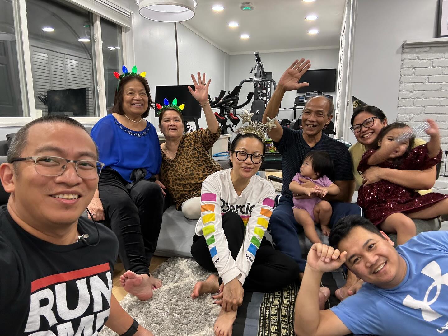 This image has an empty alt attribute; its file name is preview