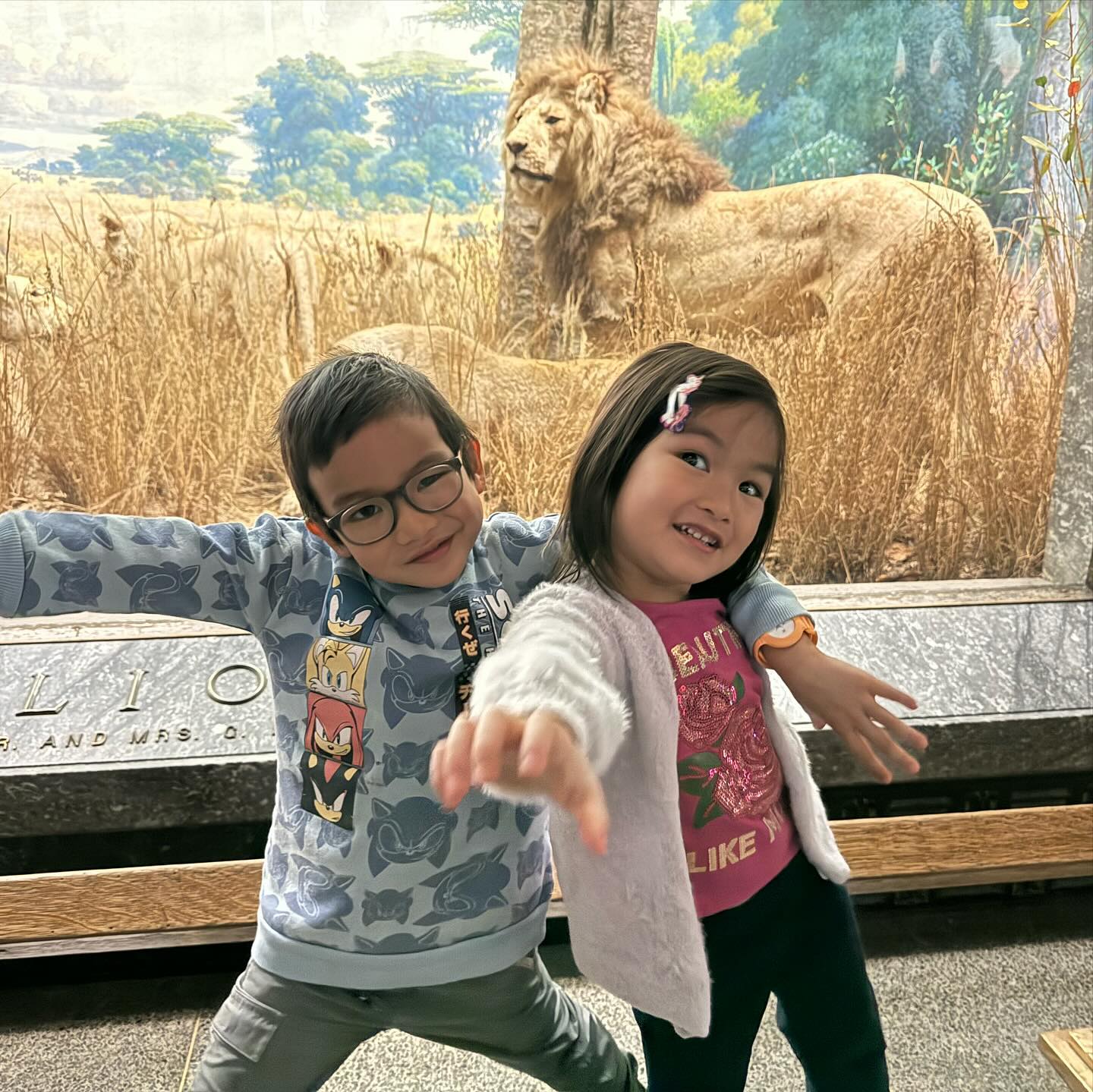 This image has an empty alt attribute; its file name is preview