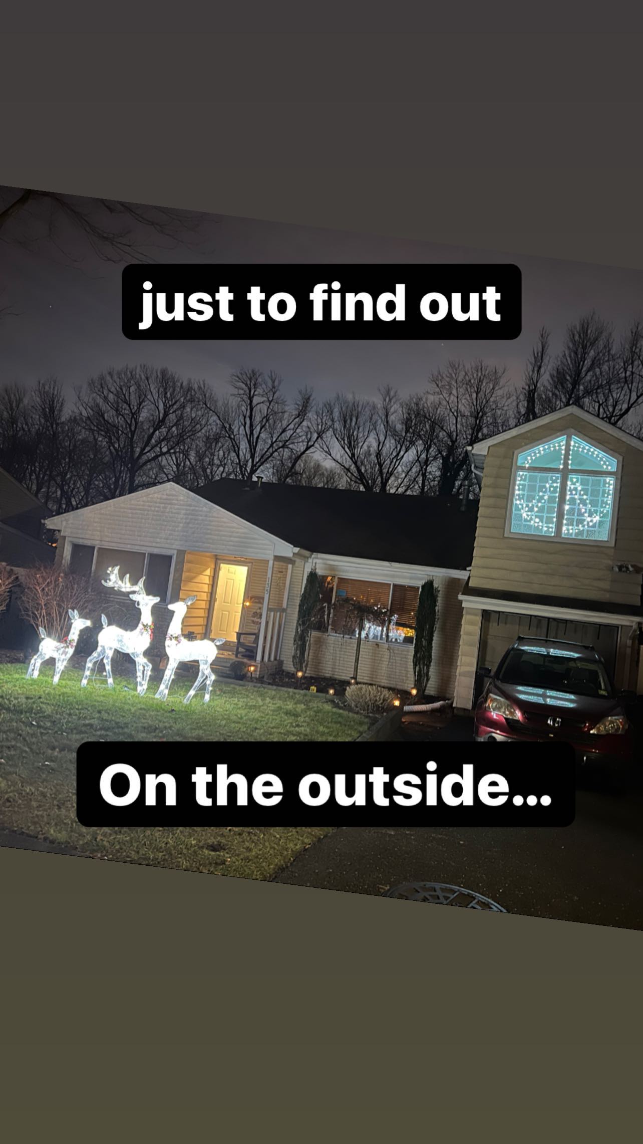 This image has an empty alt attribute; its file name is preview